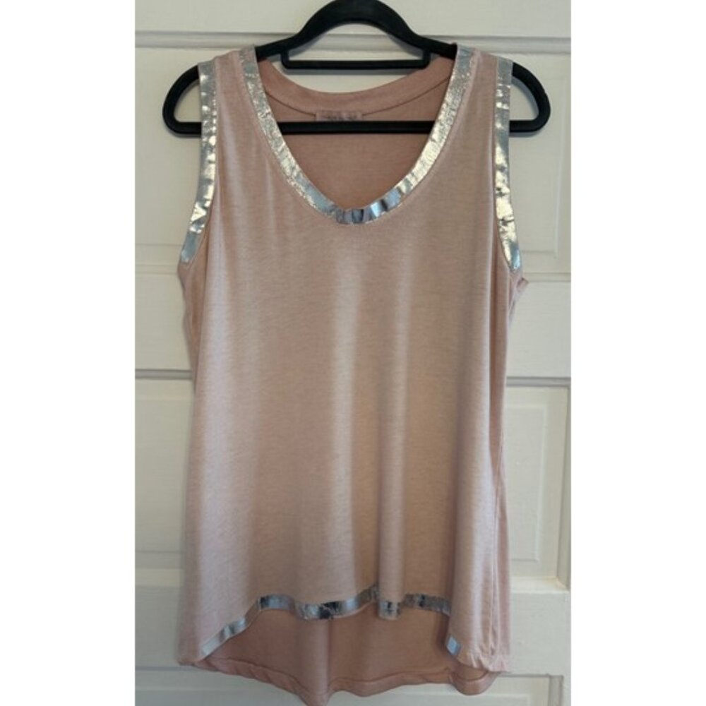 NWOT. Light Pink Sleeveless Jersey Top with Silver Metallic Detail.